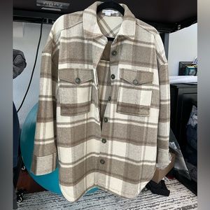 Good American Olive Shacket